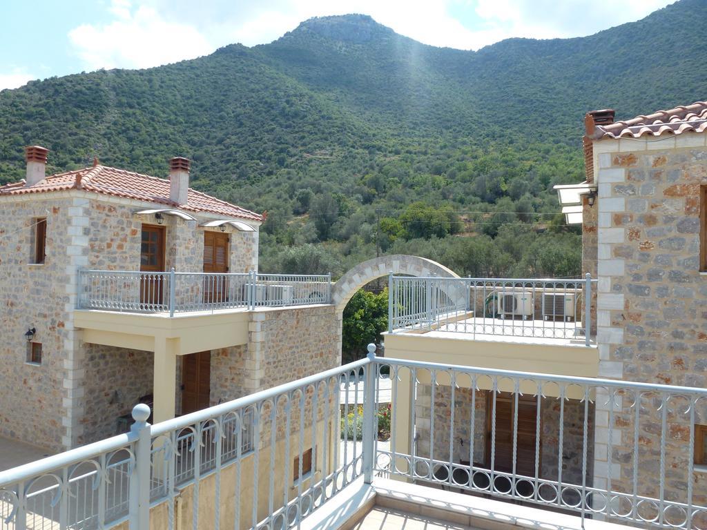 Karantonis House Apartment Leonídion Exterior photo